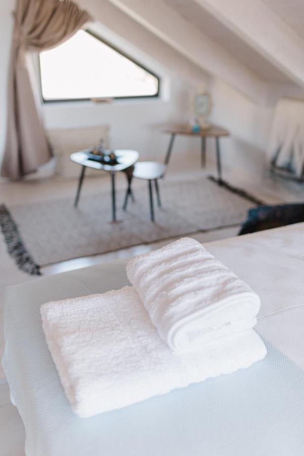 Ariti Luxury Apartment, Nikiana Esterno foto