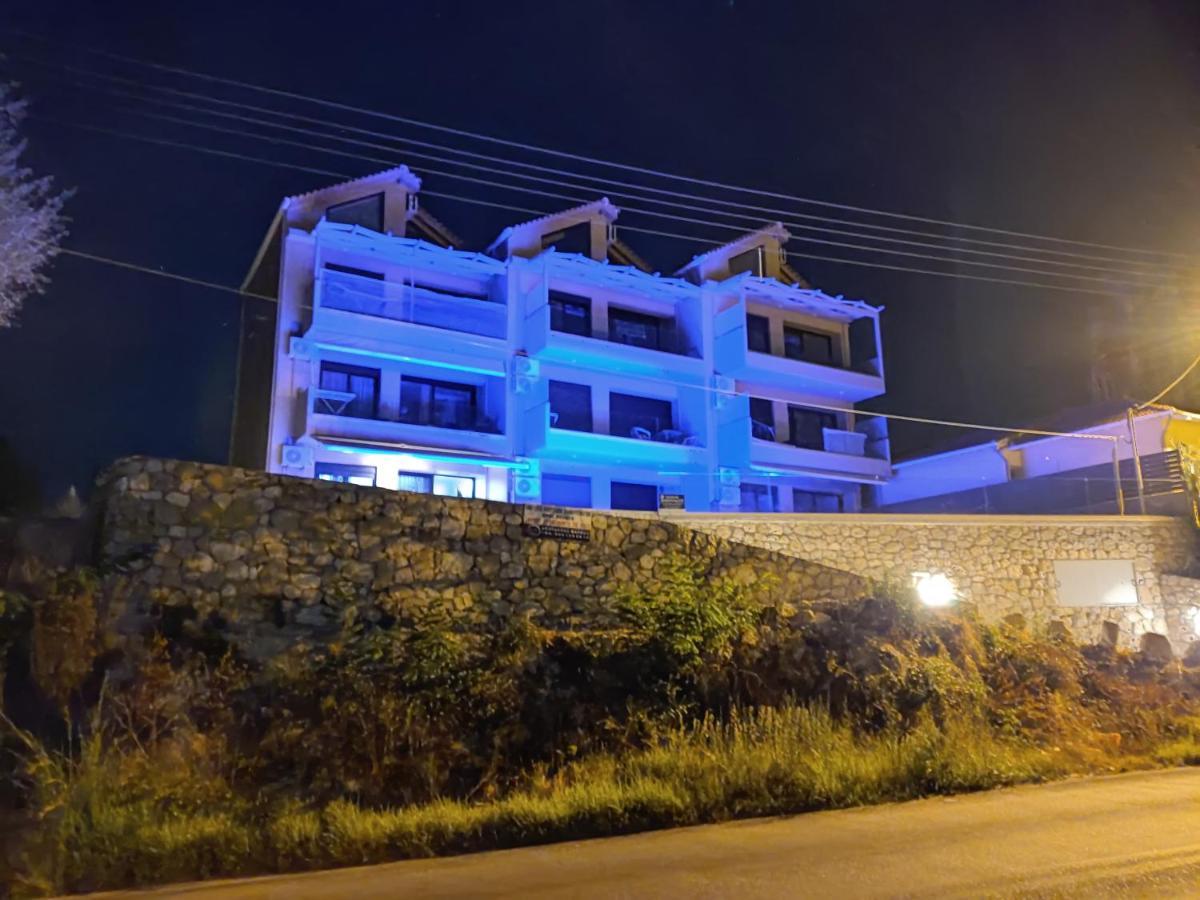 Ariti Luxury Apartment, Nikiana Esterno foto